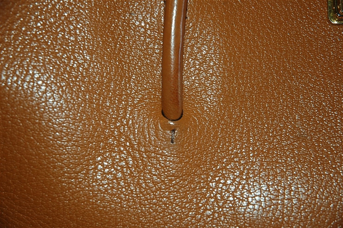 Rich Brown Miu Miu Tote, size L