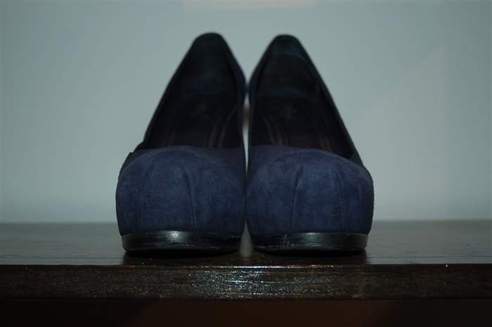 Navy Saint Laurent Pumps, size 11