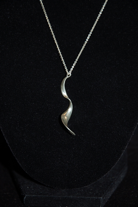 Sterling Silver Tiffany & Co Necklace, size O/S