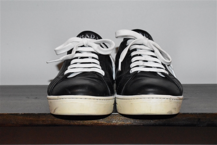 Black Leather Prada Sneaker, size 7