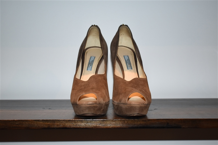 Dark Taupe Prada Peep-Toe, size 9