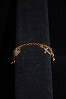 Gold Nina Ricci Bracelet, size O/S