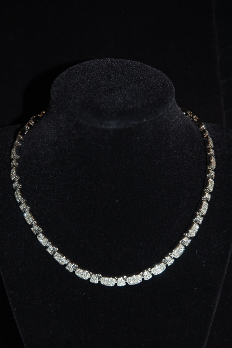 Rhodium Nina Ricci Necklace, size O/S