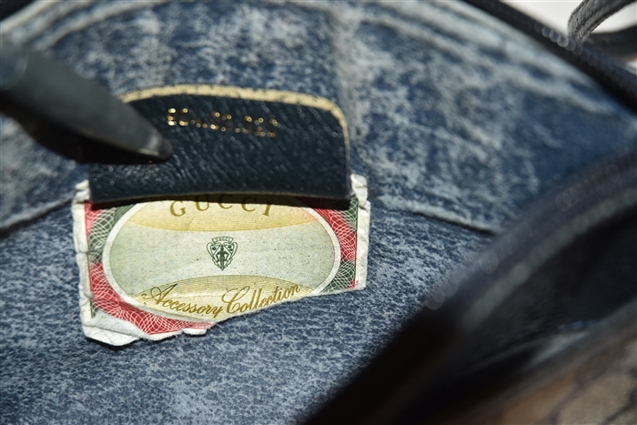 Monogram Gucci - Vintage Shoulder Bag, size S