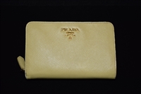 Flax Prada Wallet, size O/S