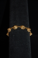 Gold Nina Ricci Bracelet, size O/S