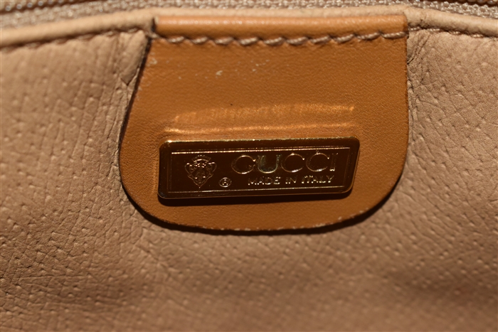 Tan Gucci - Vintage Shoulder Bag, size M
