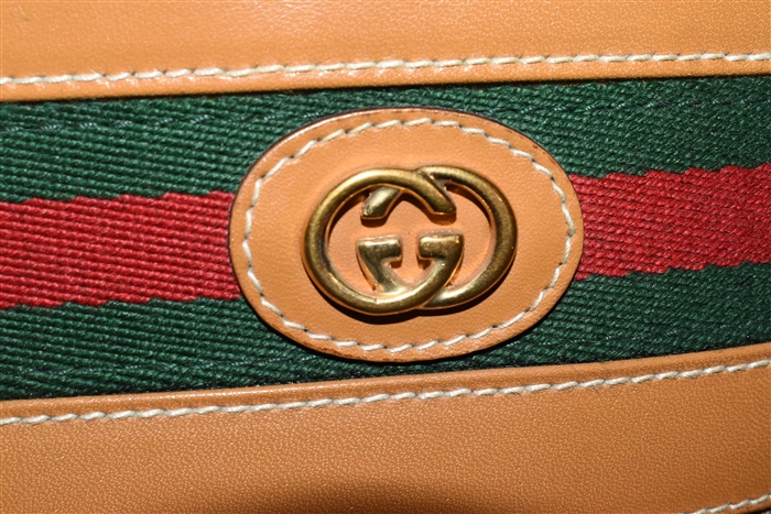 Tan Gucci - Vintage Shoulder Bag, size M