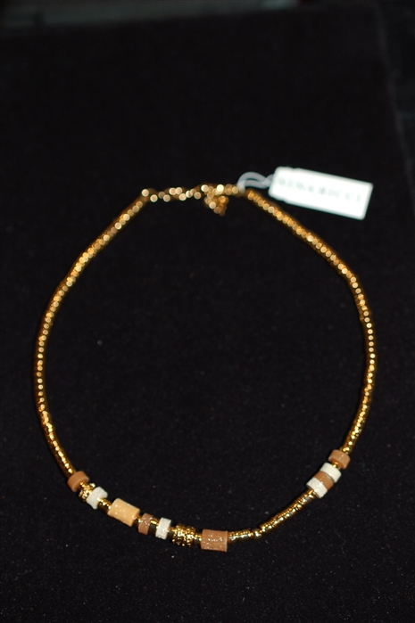 Gold Nina Ricci Necklace, size O/S