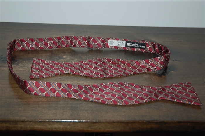 Burgundy Hermes Bow Tie, size O/S