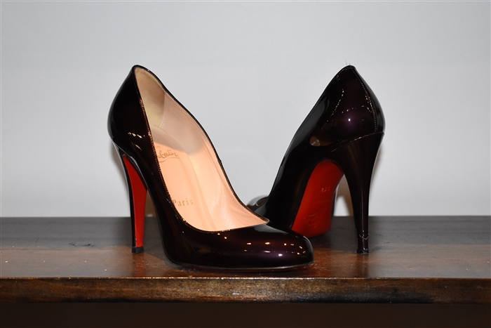 Aubergine Christian Louboutin Pumps, size 6.5