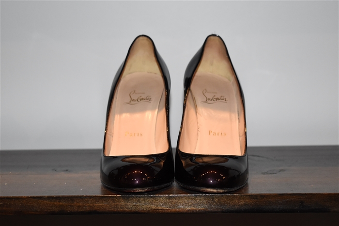 Aubergine Christian Louboutin Pumps, size 6.5