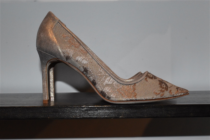 Rose Gold Manolo Blahnik Pumps, size 8