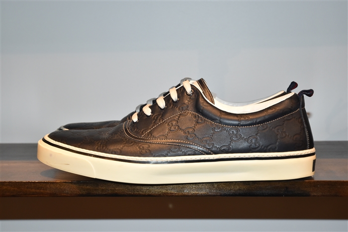 Navy Gucci Sneaker, size 14