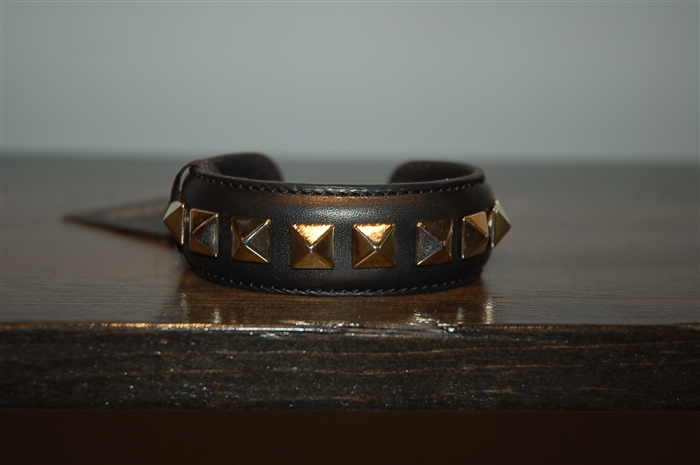 Black Leather Seventy Bracelet, size O/S