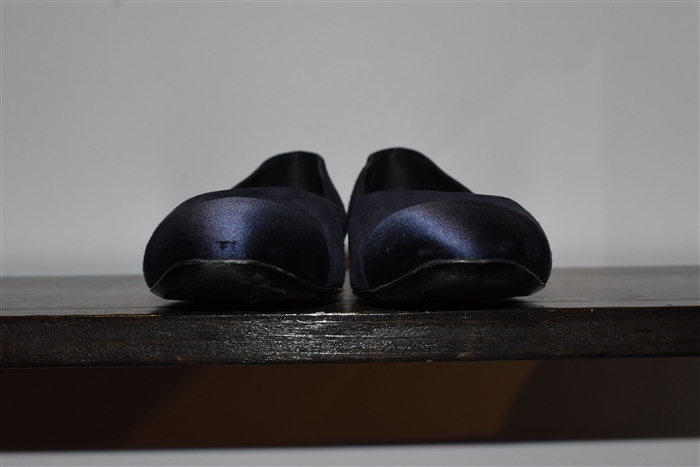 Navy Chanel Ballet Flats, size 7