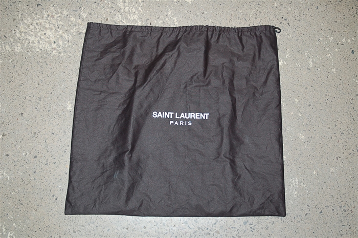 Black Leather Saint Laurent Duffel, size L