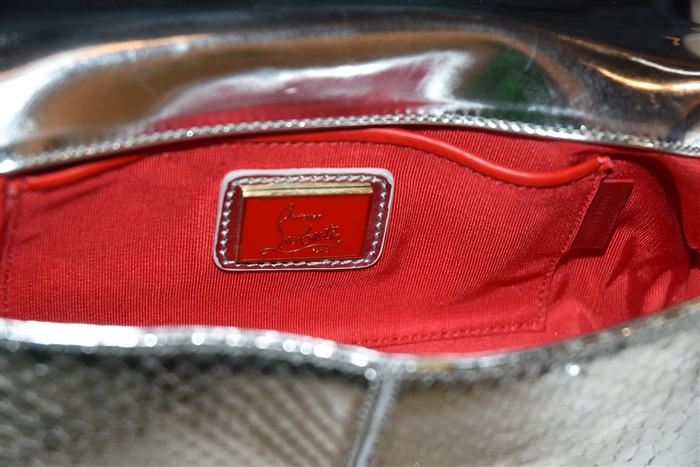 Metallic Silver Christian Louboutin Clutch, size S
