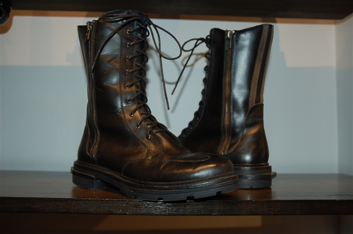 Black Leather Y-3 - Yohji Yamamoto Boots, size 6.5