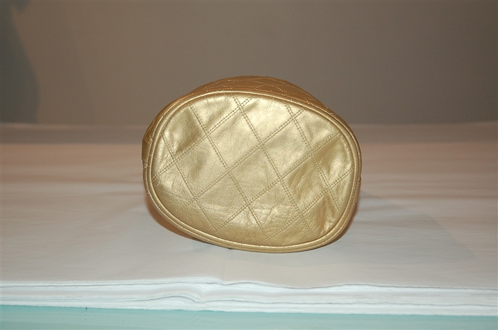 Gold Chanel - Vintage Bucket Bag, size S