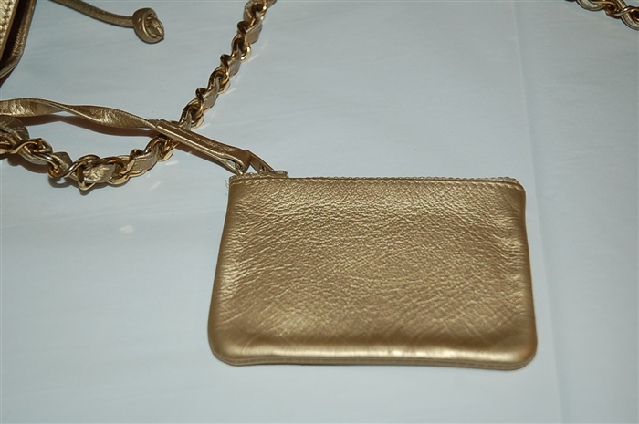 Gold Chanel - Vintage Bucket Bag, size S