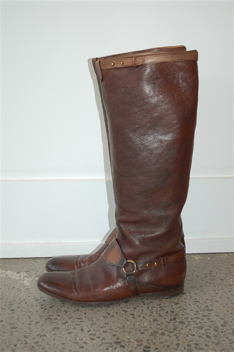 Dark Leather Gucci Boots, size 8