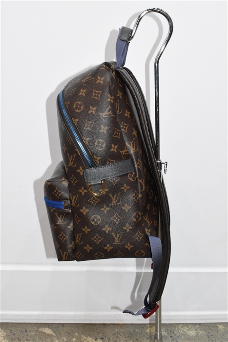 Monogram Louis Vuitton Backpack, size L