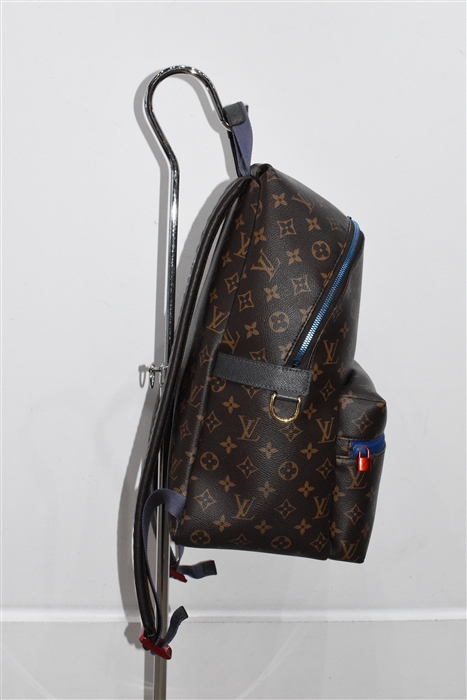 Monogram Louis Vuitton Backpack, size L