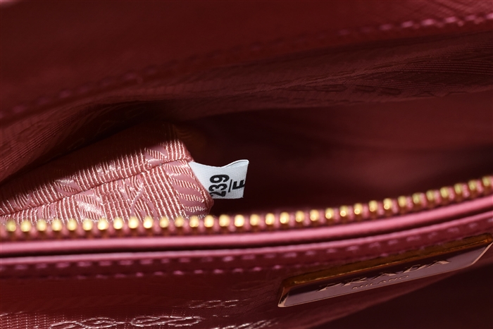 Bubblegum Prada Tote, size M