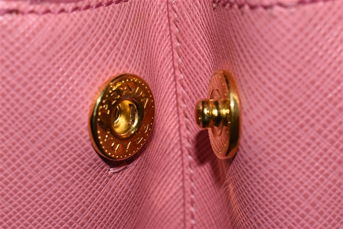 Bubblegum Prada Tote, size M