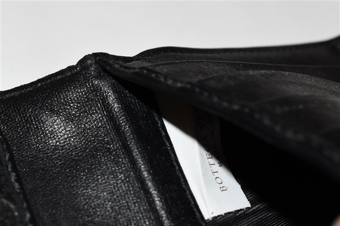 Black Leather Bottega Veneta Wallet, size O/S