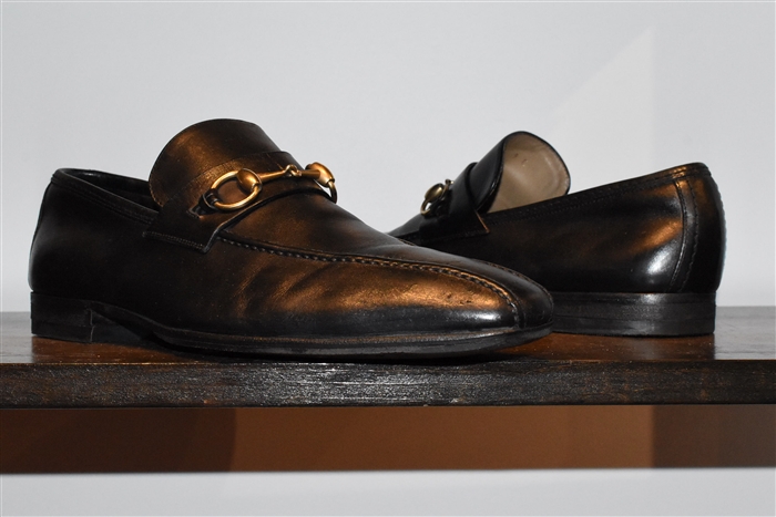 Black Leather Gucci Loafer, size 9