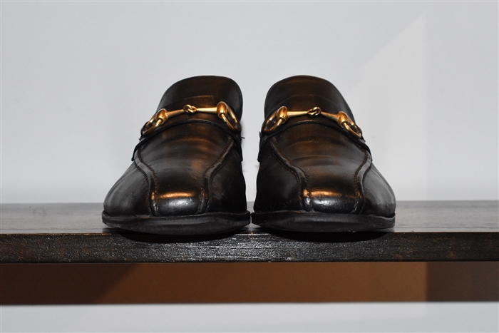 Black Leather Gucci Loafer, size 9