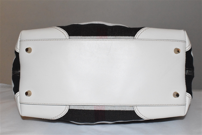 Check Burberry Shoulder Bag, size L