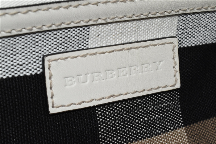 Check Burberry Shoulder Bag, size L