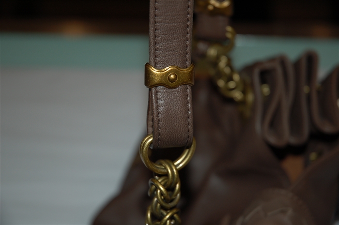 Dark Leather Bottega Veneta Handbag, size M