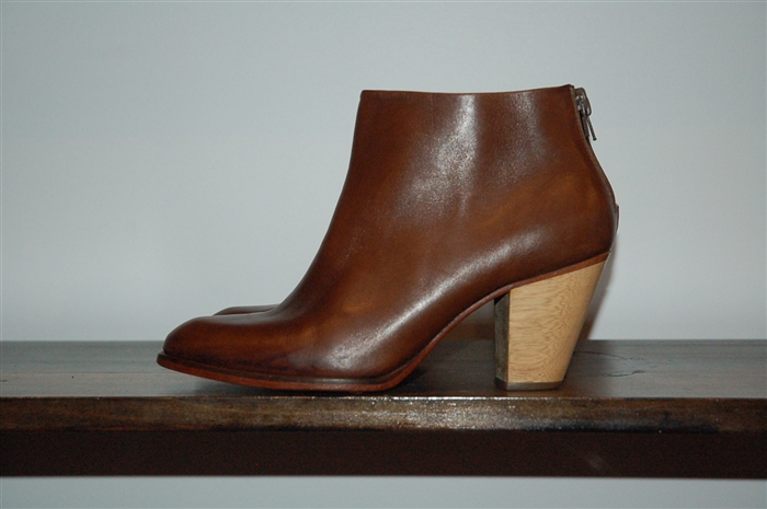 Dark Leather Rachel Comey Ankle Boots, size 9
