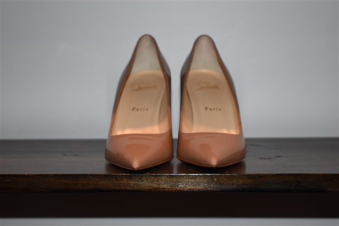 Beige Christian Louboutin Pumps, size 8.5