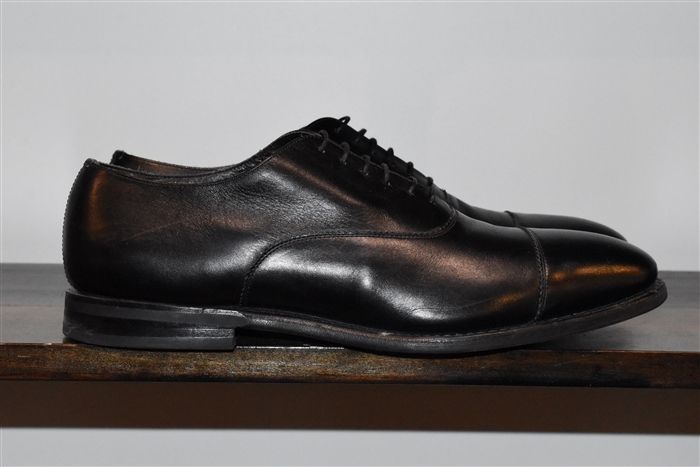 Black Leather Church's Oxford, size 10