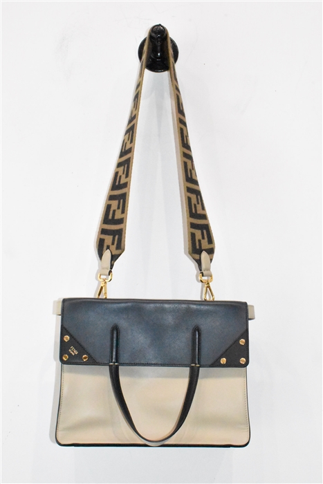 Taupe Fendi Tote, size L