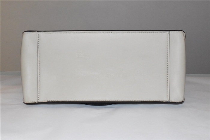 Taupe Fendi Tote, size L
