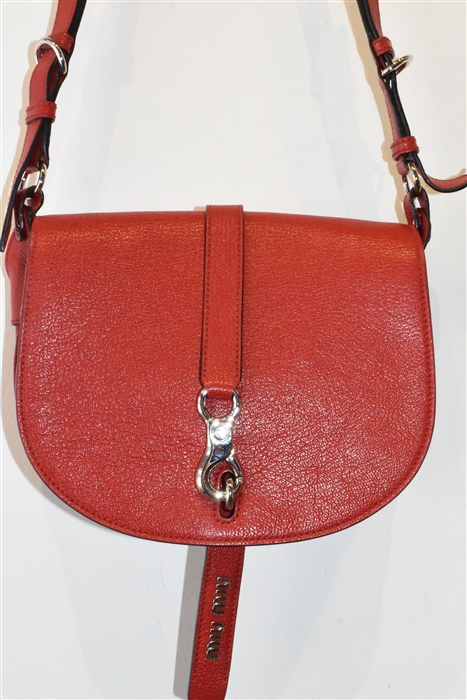 Lipstick Red Miu Miu Shoulder Bag, size M