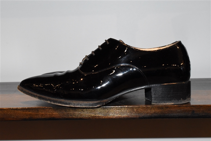 Black Patent Christian Louboutin Oxford, size 6.5