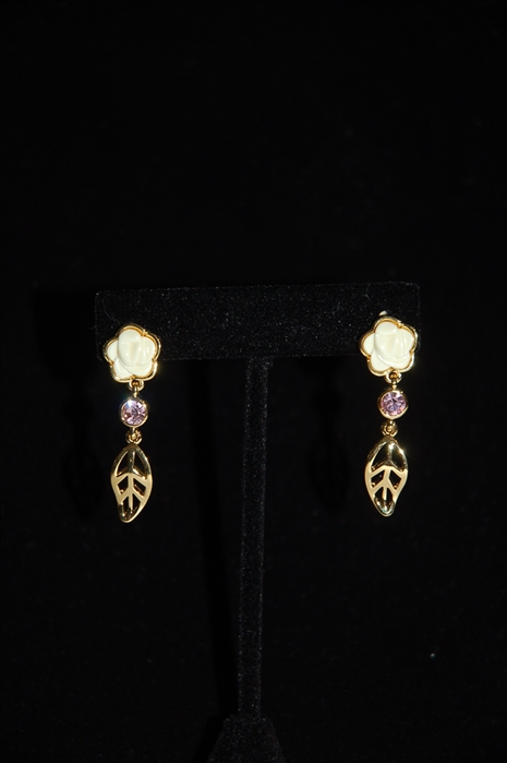 Gold Nina Ricci Earrings, size O/S