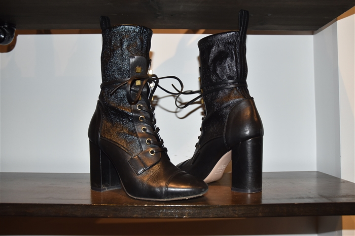 Black Leather Stuart Weitzman Boots, size 6