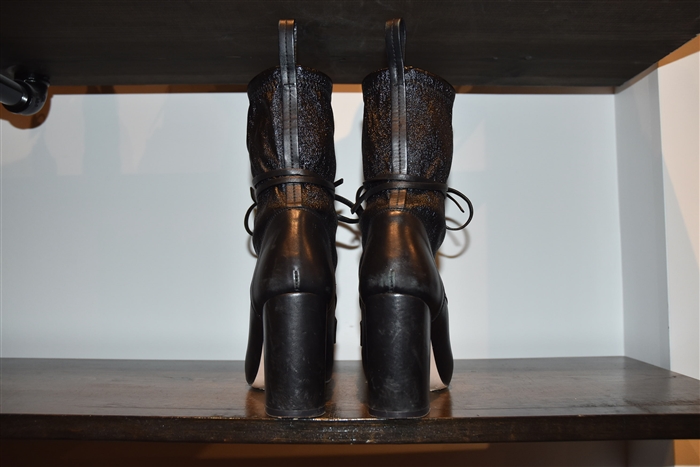 Black Leather Stuart Weitzman Boots, size 6