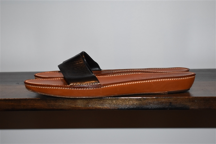 Black Leather Saint Laurent Sandal, size 9