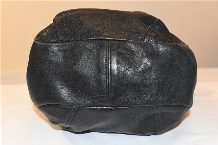 Black Leather See by Chloe Cross-Body, size M
