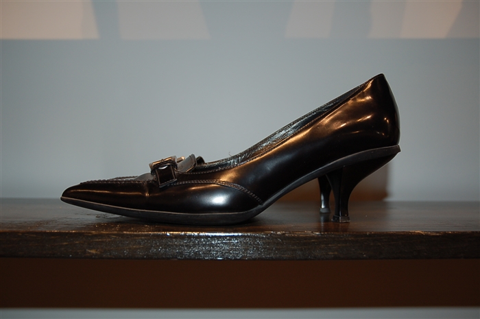 Black Leather Prada Kitten Heels, size 7.5