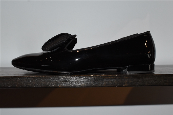 Black Patent Giorgio Armani Slippers, size 7.5